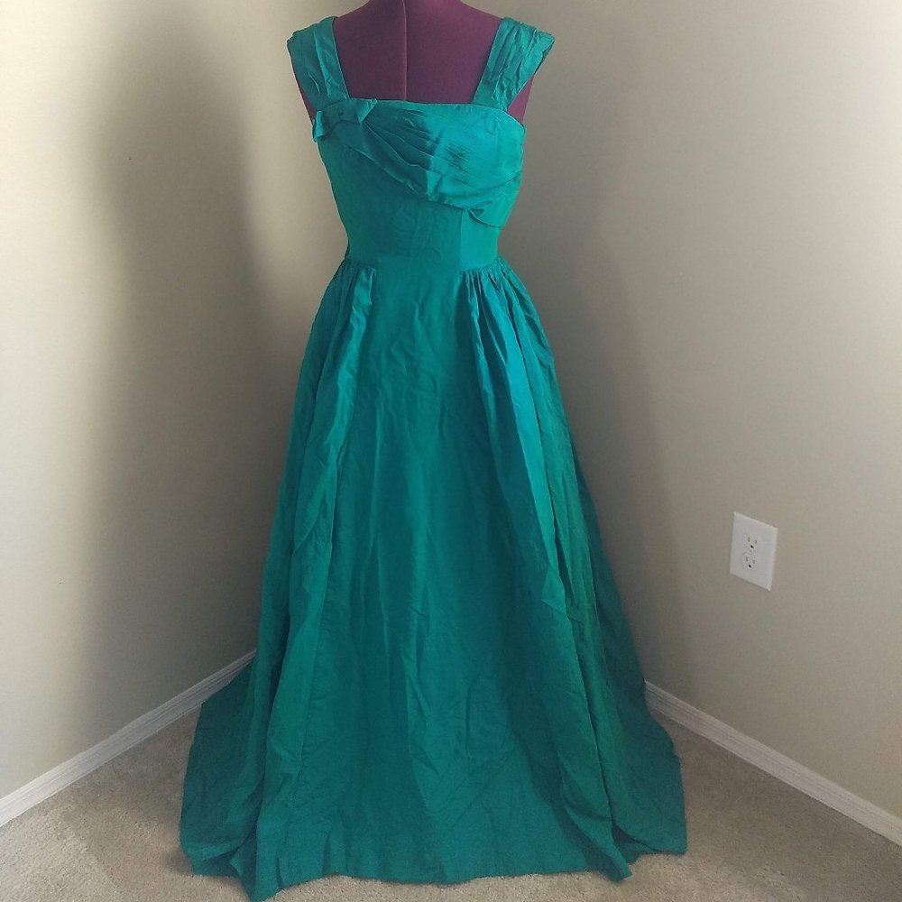Vintage 1950s Handmade Iridescent Green Gown